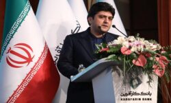 گروه مالی بانک کارآفرین در سال ۱۴۰۴بورسی می شود