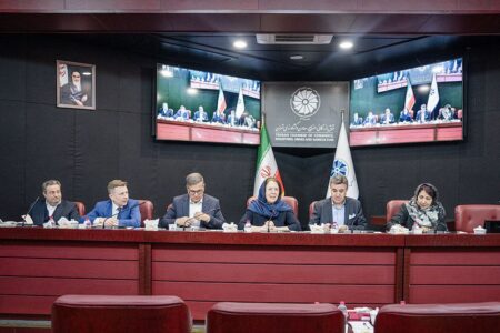 تشریح خدمات بانک VTB روسیه به فعالان اقتصادی ایرانی