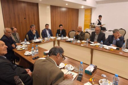 پیگیری‌های مستمر برای حل مشکلات بازنشستگان ادامه دارد