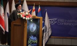 شعار «سرمایهگذاری برای تولید» میتواند نقطه عطف اقتصاد کشور باشد