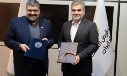 امضای تفاهمنامه همکاری بانک قرضالحسنه مهر ایران با مرکز وکلا، کارشناسان رسمی و مشاوران خانواده قوه قضائیه