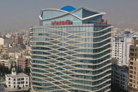 افزایش هزینه‌های بانک گردشگری؛ زنگ خطر برای سودآوری