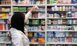 تاخیر مکرر بیمهها در پرداخت مطالبات، داروخانه ها را به مرز ورشکستگی رسانده است