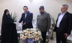 بانک صادرات ایران با تقدیم ۹۶ شهید نماد ایستادگی در کنار مردم است