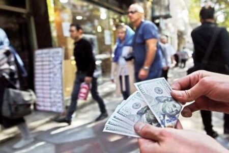 قیمت دلار، یورو و انواع ارزها امروز ۲ مهر ۱۴۰۵/ دلار ۴ کامال جلو رفت + جدول