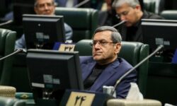 پیامرسانی بین ایران و آمریکا به روایت بهارستانیها/ قشقاوی: پیام غیرمستقیم آمریکا از طریق میانجیها در نیویورک منتقل شد/ سلیمی: پیام درحال بررسی است